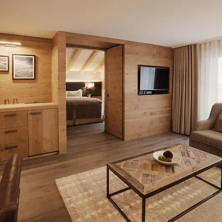 Alpine Chalet - 10 Bedrooms * Saas Fee
