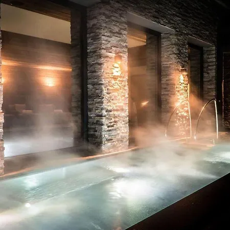 Villa Alpine Chalet - 10 Bedrooms Saas-Fee
